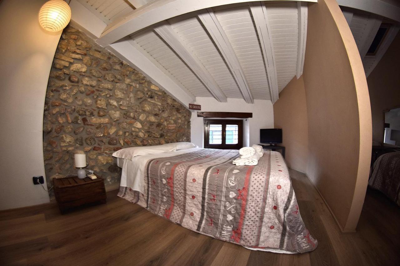Bed and Breakfast Prigioni House Пескьера-дель-Гарда Экстерьер фото