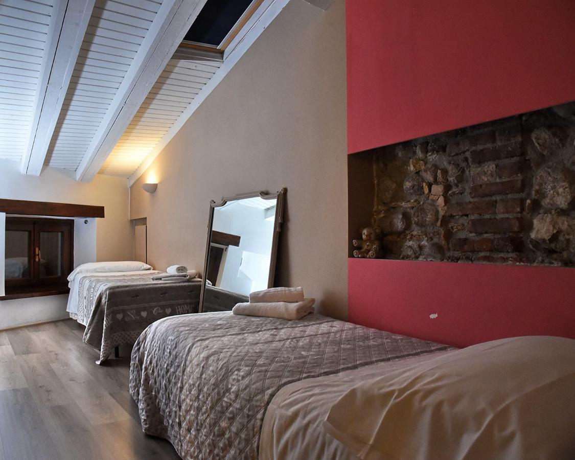 Bed and Breakfast Prigioni House Пескьера-дель-Гарда Экстерьер фото