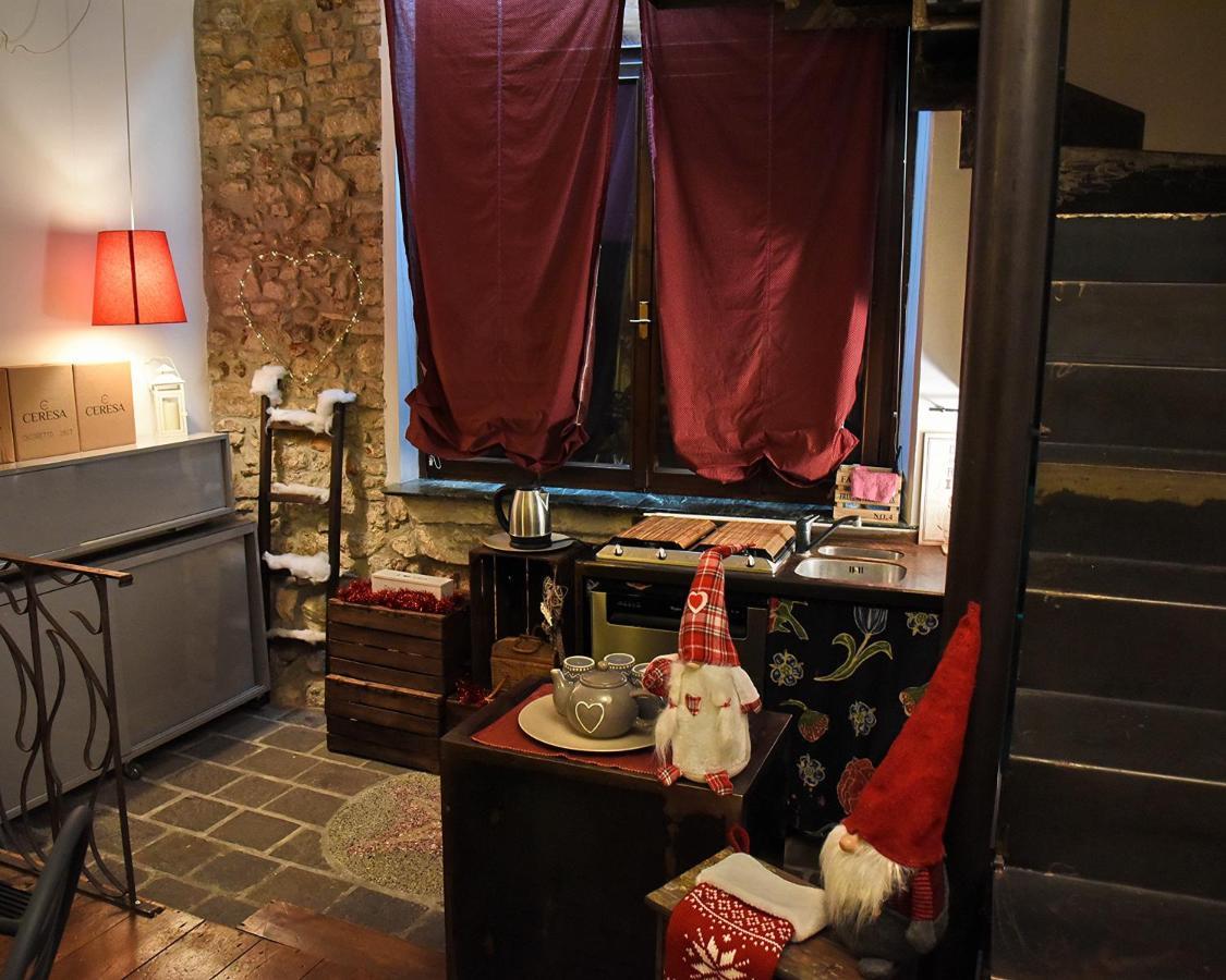 Bed and Breakfast Prigioni House Пескьера-дель-Гарда Экстерьер фото