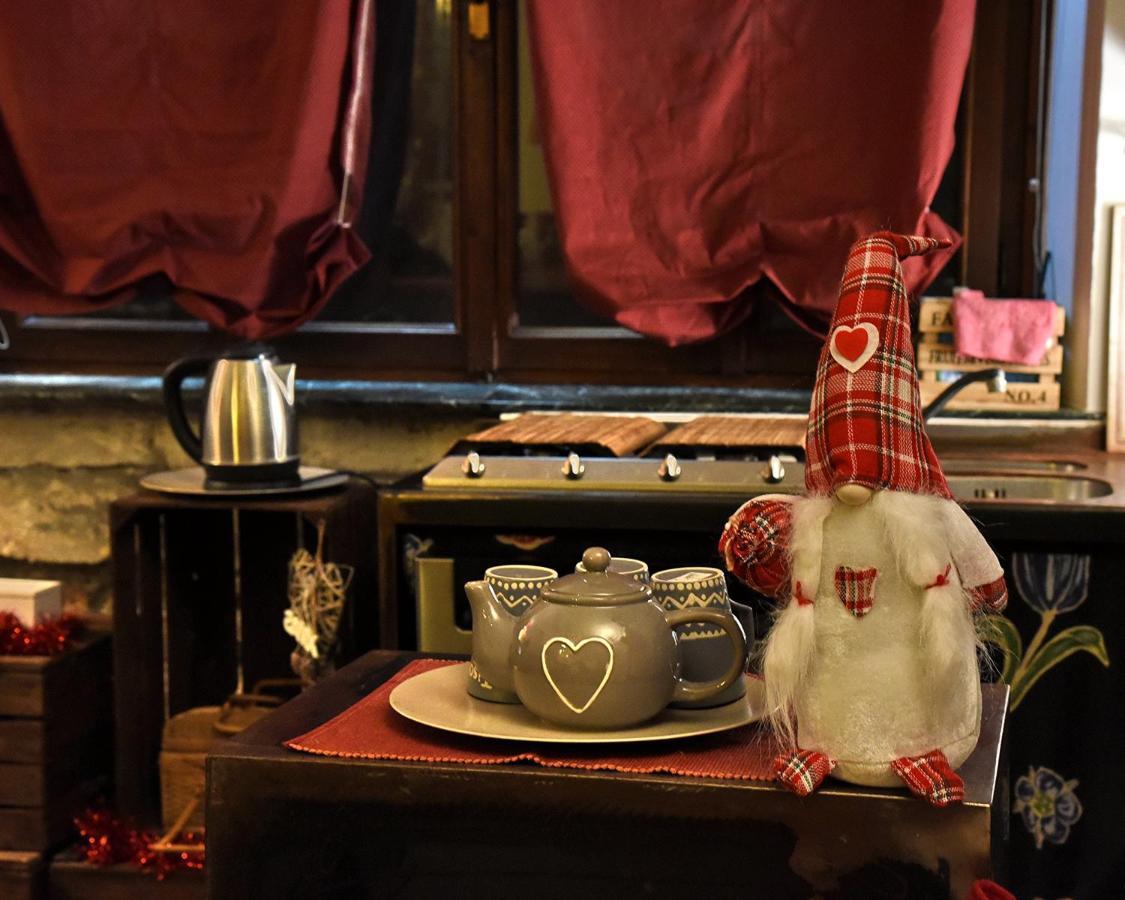 Bed and Breakfast Prigioni House Пескьера-дель-Гарда Экстерьер фото