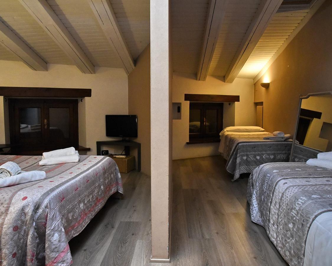 Bed and Breakfast Prigioni House Пескьера-дель-Гарда Экстерьер фото