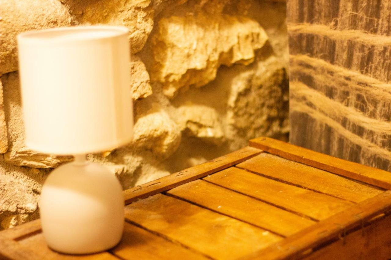 Bed and Breakfast Prigioni House Пескьера-дель-Гарда Экстерьер фото
